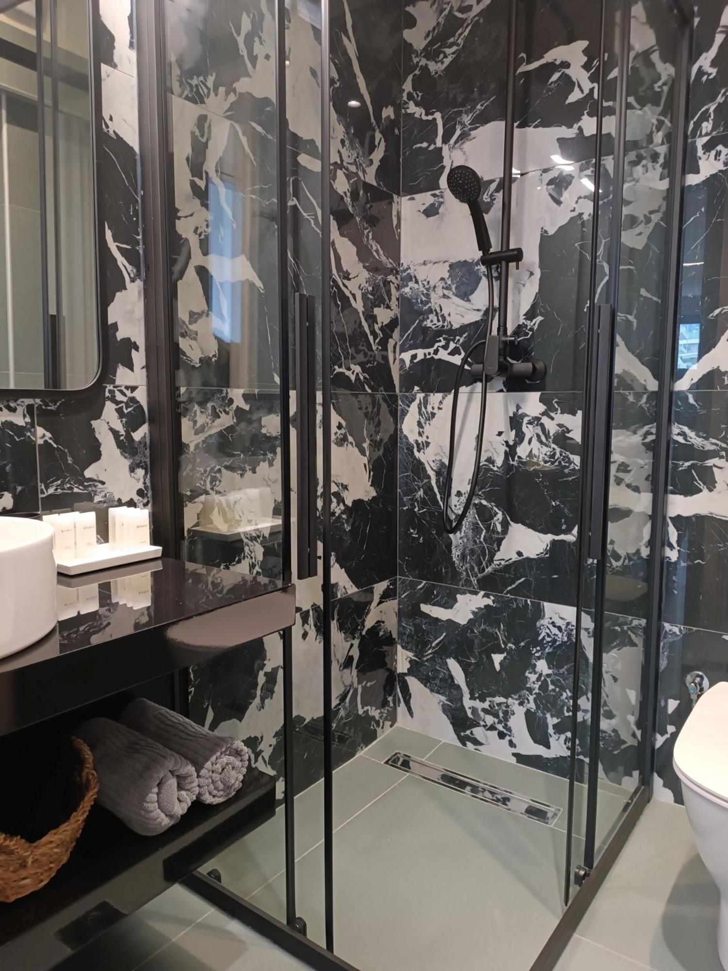 Luaz Suites Βόλος Εξωτερικό φωτογραφία