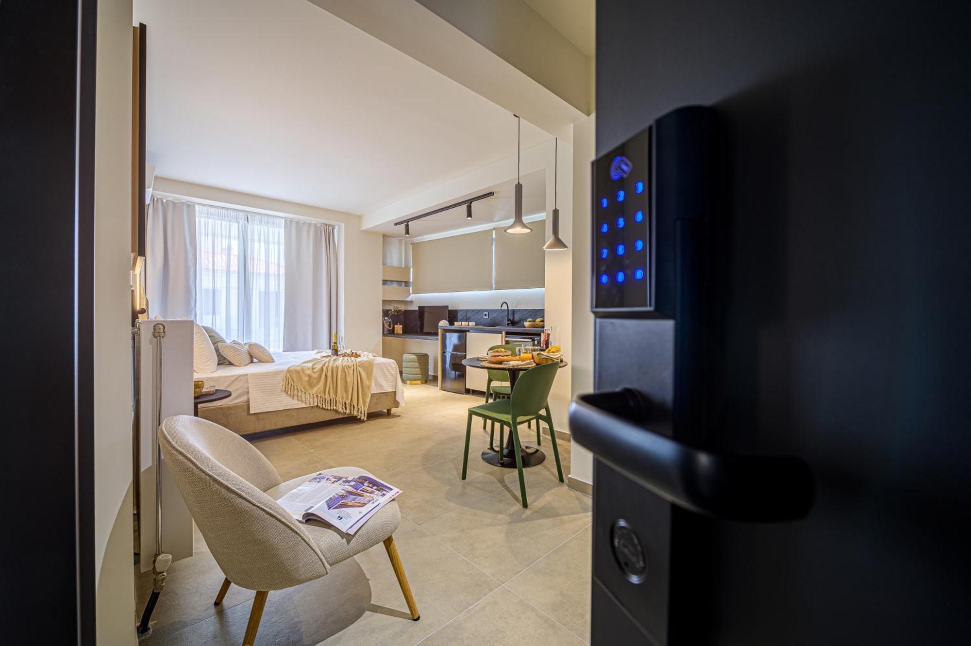 Luaz Suites Βόλος Εξωτερικό φωτογραφία
