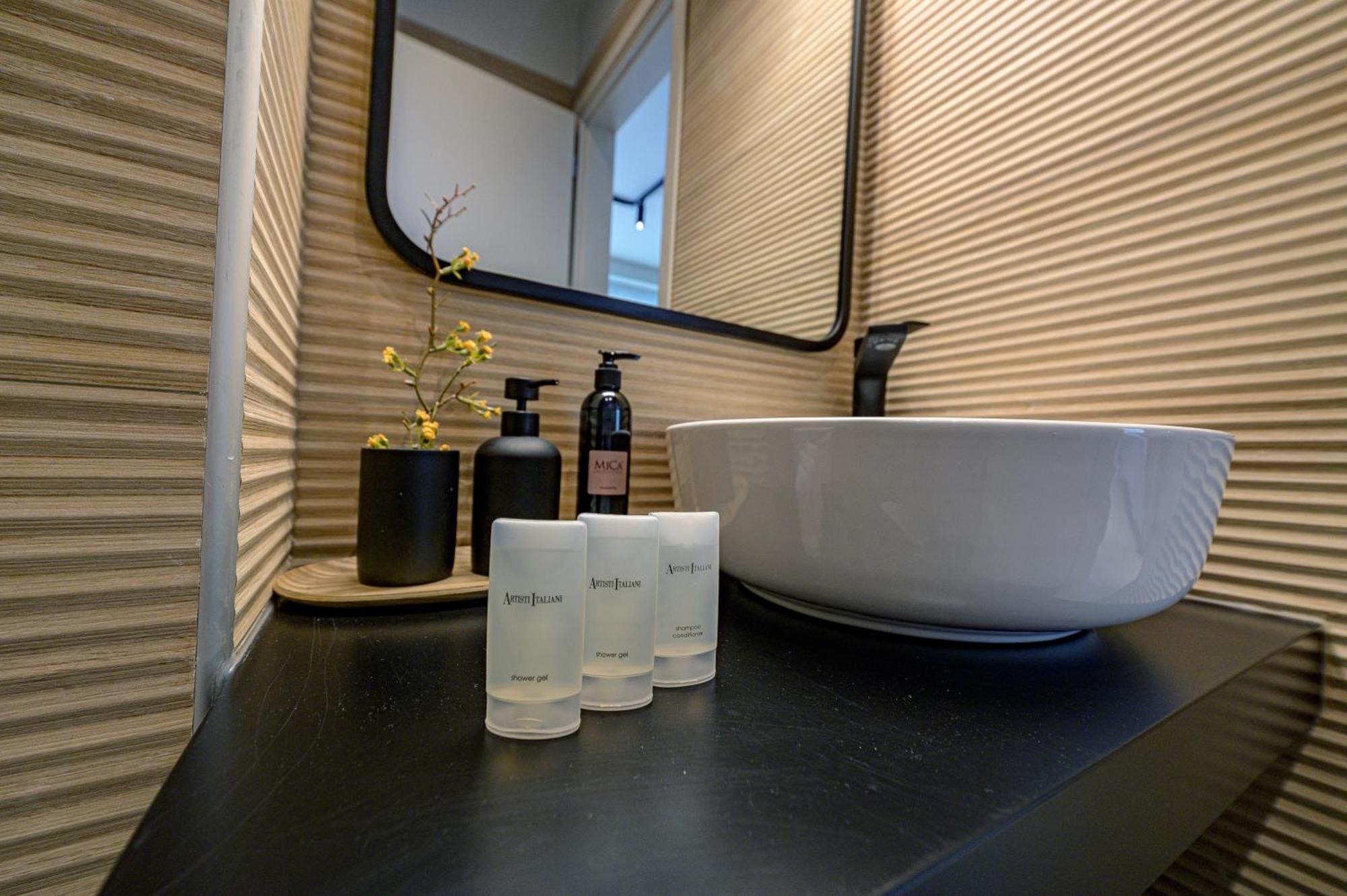 Luaz Suites Βόλος Εξωτερικό φωτογραφία